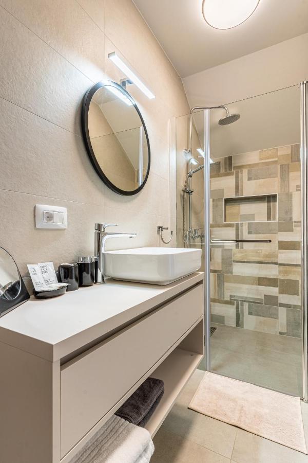 New 4 Star Apartment M&A In Town Cres Εξωτερικό φωτογραφία